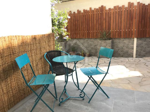 Maison location à Nîmes, Comps