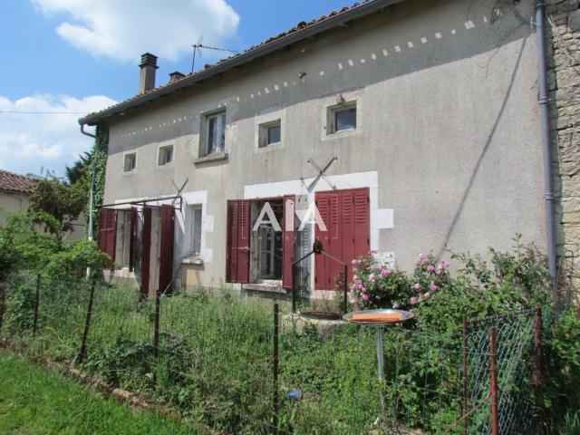 Maison vente à Confolens, Nanteuil-en-vallée