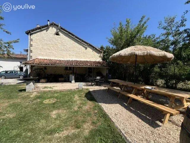 Maison vente à Nontron, Nouvelle-Aquitaine