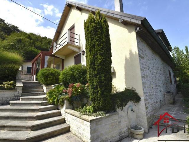 Maison vente à Montbéliard, Pompierre-sur-doubs
