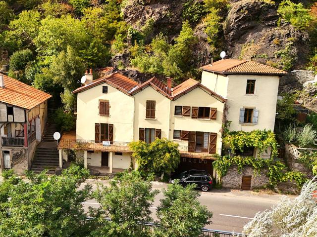 Maison vente à Villefranche-de-Rouergue, Livinhac-le-haut