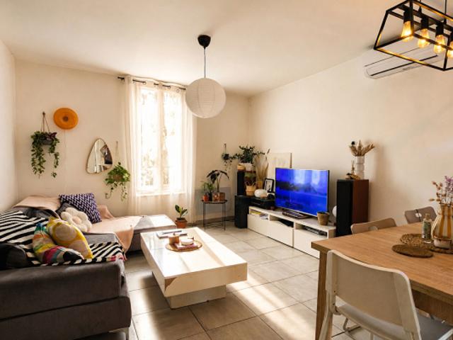 Maison vente à Marseille, Auriol