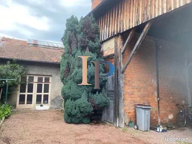 Maison vente à Roanne, Charlieu