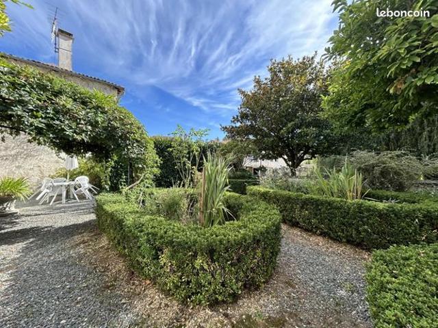 Maison vente à La Mothe-Saint-Héray, Deux-Sèvres