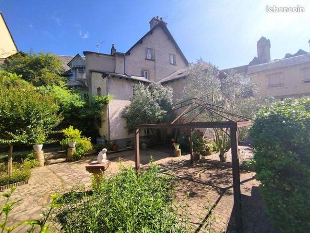 Maison vente à Estaing