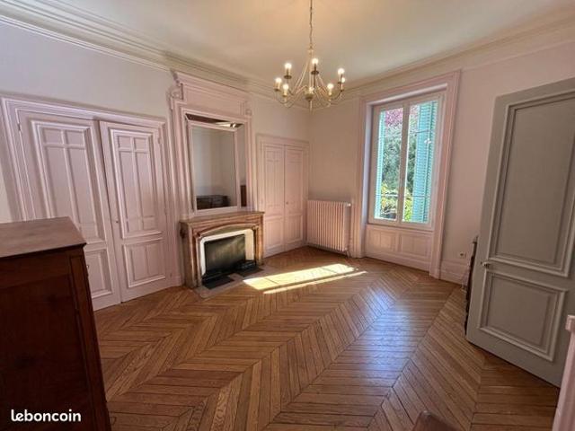 Maison vente à Bourg-en-Bresse, Bourg-en-bresse