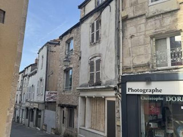 Maison vente à Sens, Chaumont