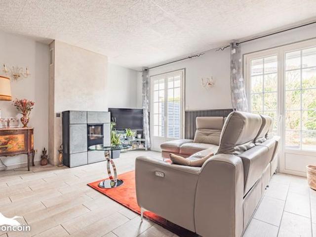 Maison vente à Rochefort, Lussant