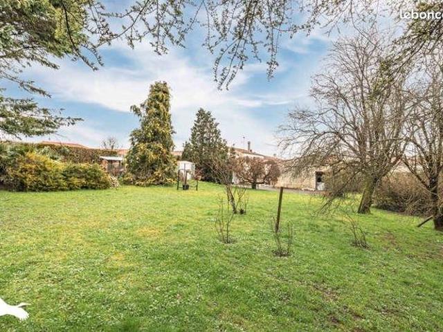 Maison vente à Rochefort, Lussant