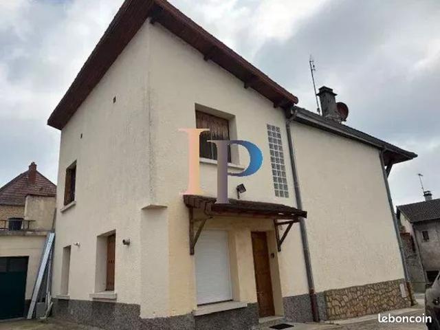 Maison vente à Roanne, Charlieu