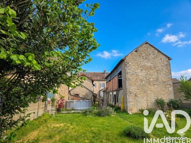 Maison vente à Château-Chinon (Ville), Luzy