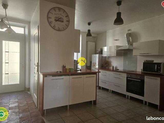 Maison vente à Montluçon, Cosne-d'allier