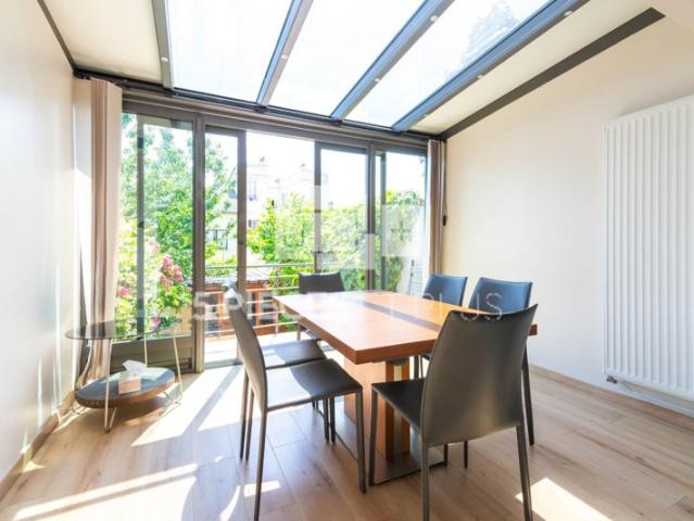 Maison vente à Nanterre, Suresnes