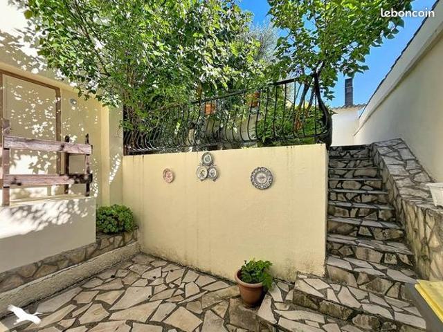 Maison vente à Cognac, Charente