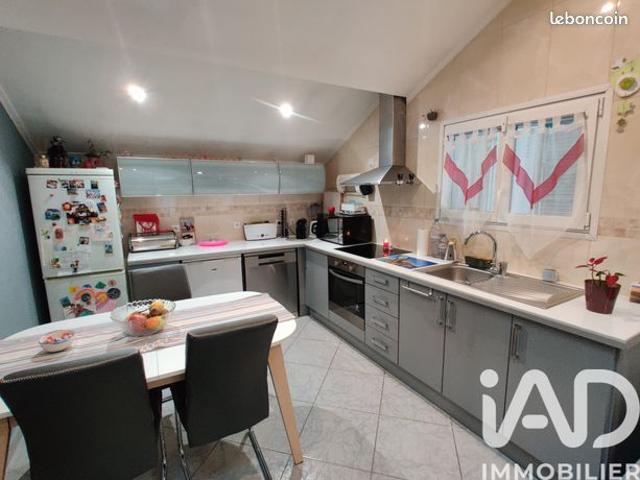 Maison vente à Dreux, Montreuil