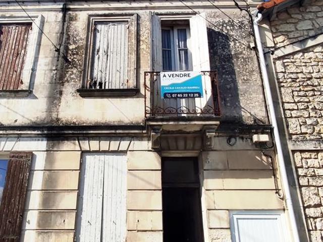 Maison vente à Saintes