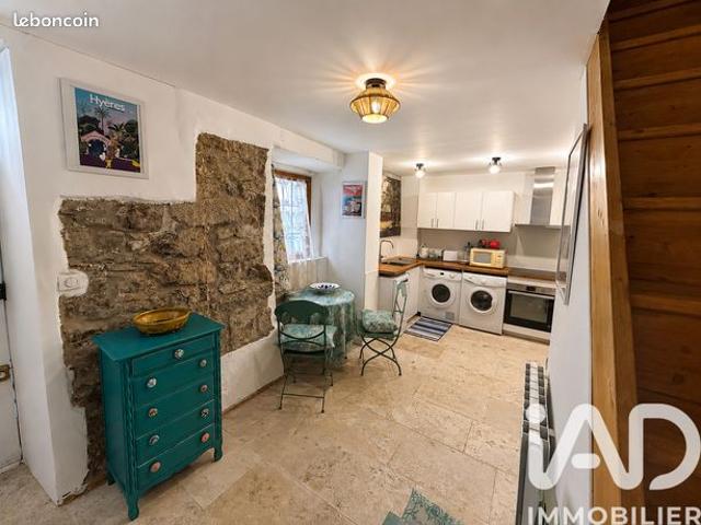 Maison vente à Arrondissement de Toulon, Hyères