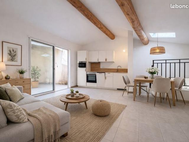 Maison vente à Apt, Cadenet