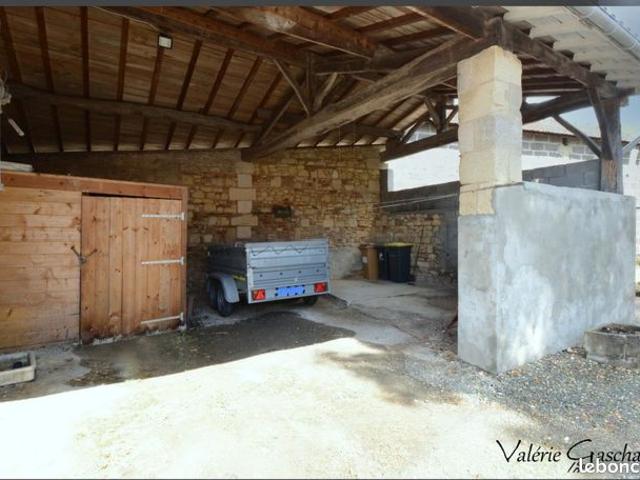 Maison vente à Saint-Seurin-sur-l'Isle, Gironde
