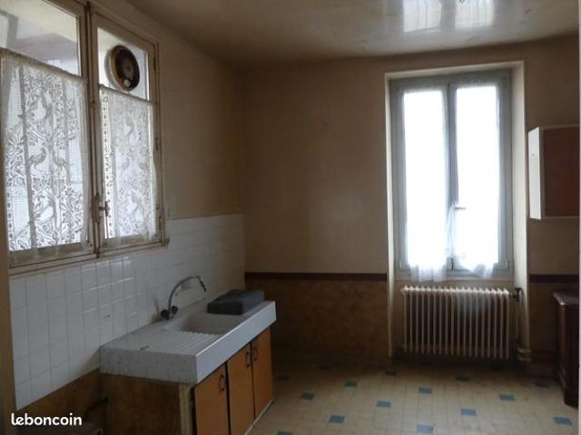 Maison vente à Fontainebleau, Beaumont-du-gâtinais