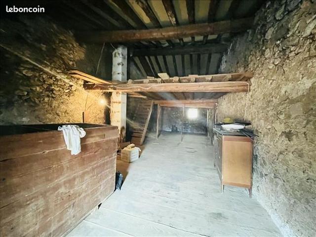 Maison vente à Limoux, Le Clat