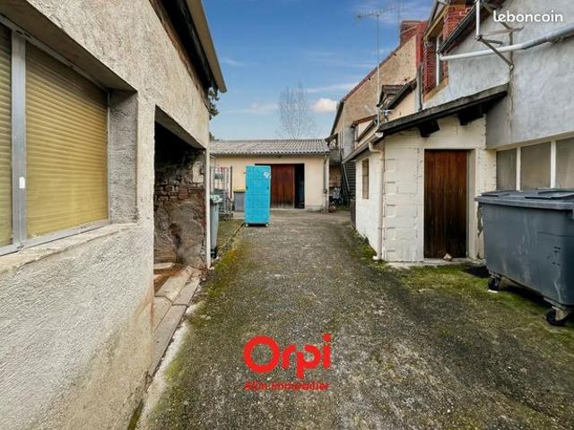 Maison vente à Montluçon, Bézenet