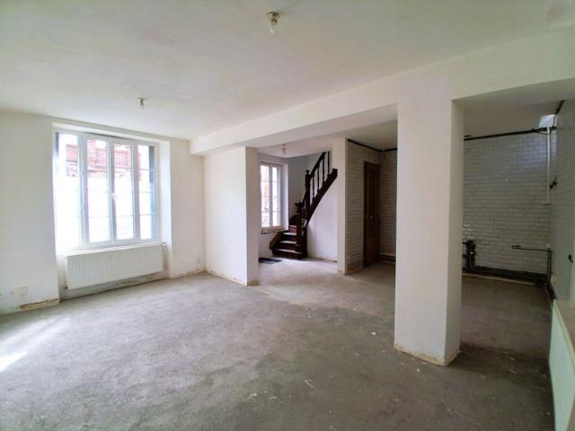 Maison vente à Montargis, Nevoy