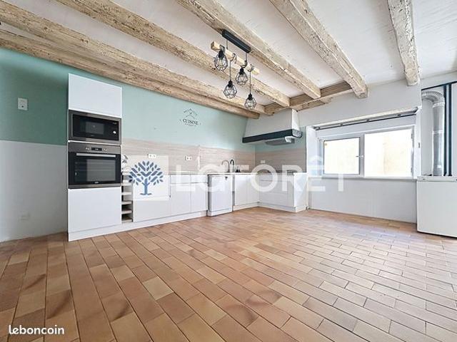 Maison vente à La Chapelle-Saint-Laurent, Deux-Sèvres
