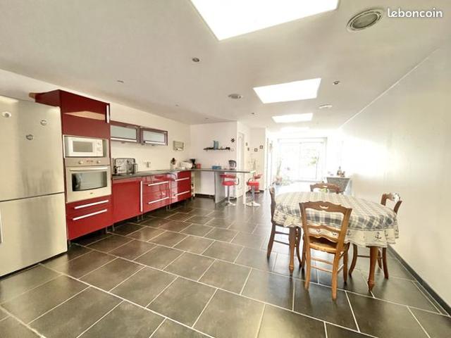 Maison vente à Lille, Provin