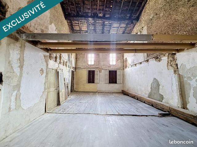 Maison vente à Châteauneuf-sur-Charente, Charente