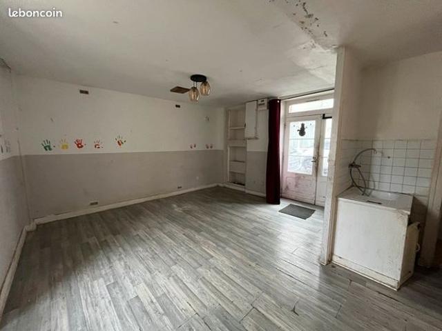 Maison vente à Nontron, Thiviers