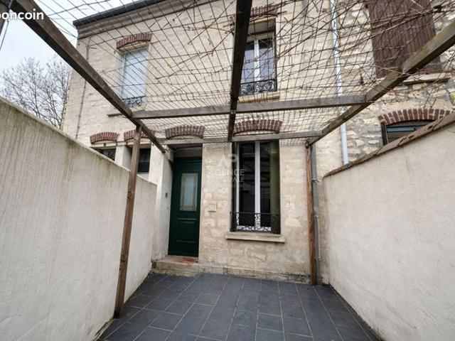 Maison vente à Pontoise, Méry-sur-oise