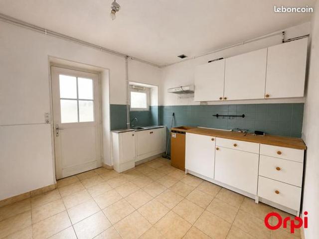 Maison vente à Saint-Amand-Montrond, Châteaumeillant
