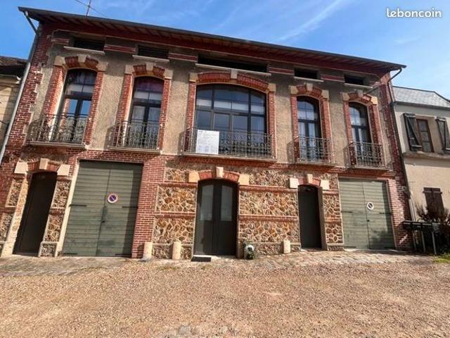Maison vente à Pontoise, Marines