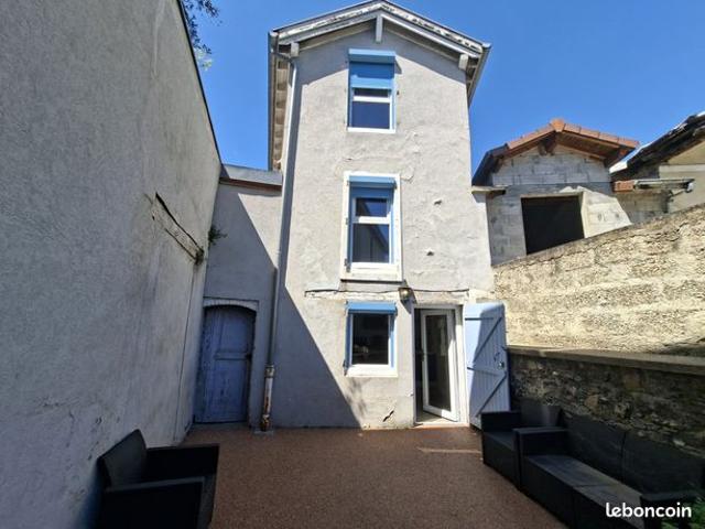 Maison vente à Grenoble, La Tronche