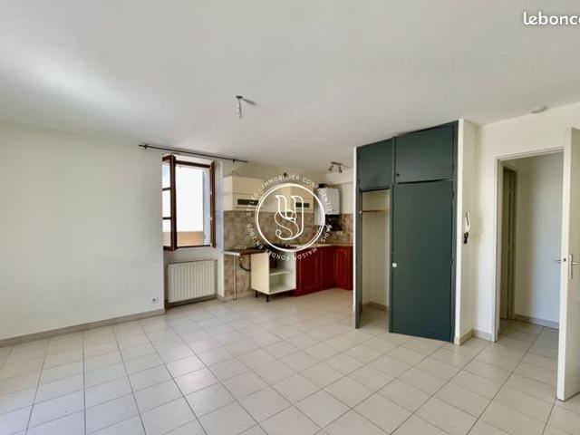 Maison vente à Nîmes, Uzès