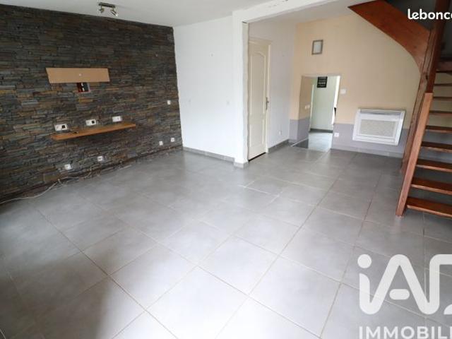 Maison vente à Melun, Pamfou