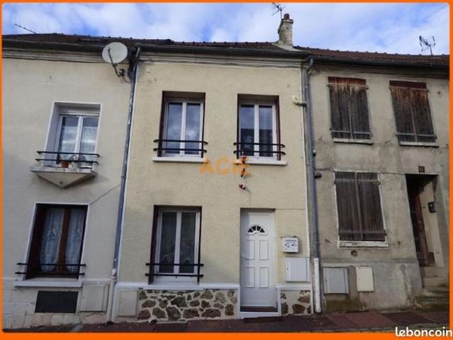 Maison vente à Sarcelles, Louvres