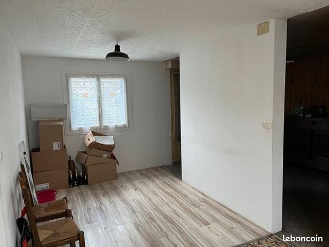 Maison vente à Angoulême, Montbron