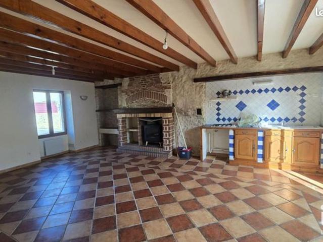 Maison vente à Lussac-les-Châteaux, Vienne