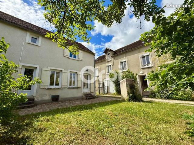 Maison vente à Fontainebleau, Thomery