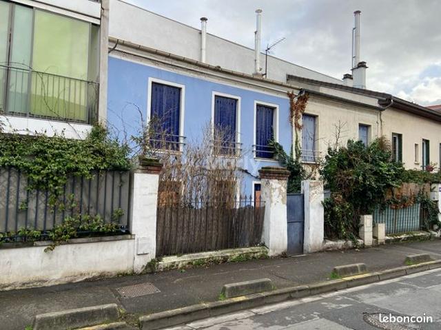 Maison vente à Dreux, Montreuil