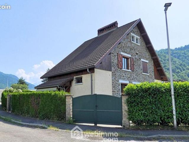 Maison vente à Albertville, Ugine
