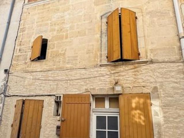Maison vente à Arles, Tarascon