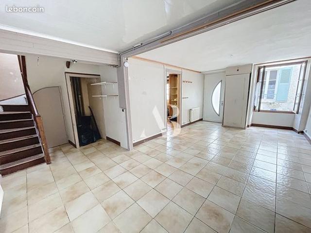 Maison vente à Fontainebleau, Héricy