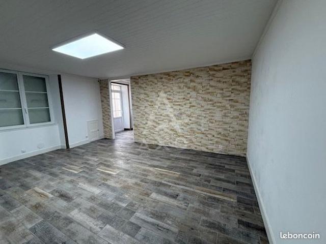 Maison vente à Confolens, Chasseneuil-sur-bonnieure