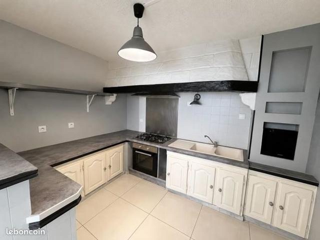 Maison vente à Angoulême, Aignes-et-puypéroux
