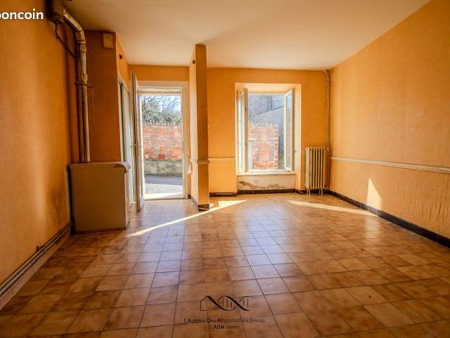 Maison vente à Limoux, Routier