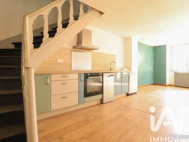 Maison vente à Rochechouart, Saint-laurent-sur-gorre