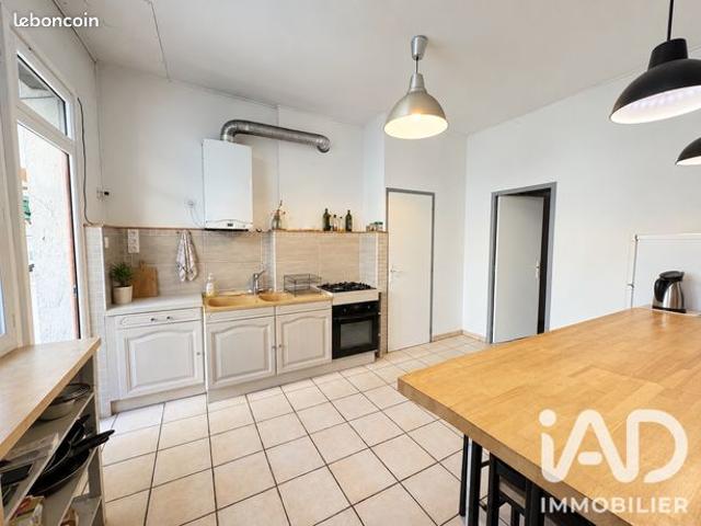 Maison vente à Saint-Étienne, Loire